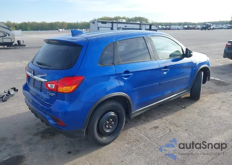 2019 Mitsubishi Outlander Sport 2.0 Es z USA, uszkodzony, nr VIN JA4AP3AU2KU018380